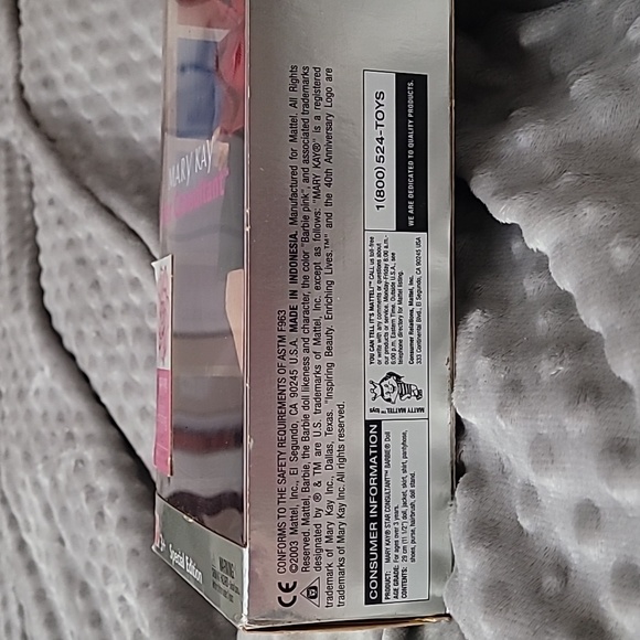 2003 Mary Kay Star Consultant Barbie Mattel New Collectible read description - Picture 7 of 16